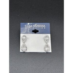 NEW Vintage Tara Vanessa Austrian Crystal Dangle Drop Flower Pierced Earrings